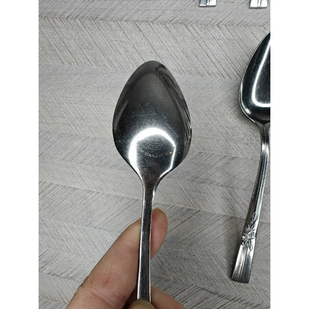 Vintage Epic Custom Stainless Flatware Floral Rose Service Set For 4
